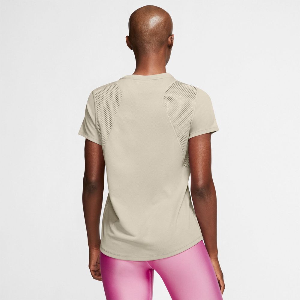 Blusa-Nike-Run-Top--Feminino Blusa-Nike-Run-Top--Feminino