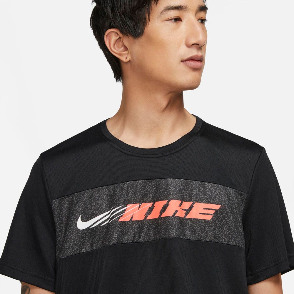 Camiseta-Nike-Dri-FIT-Superset-Sport-Clash-|--Masculina-