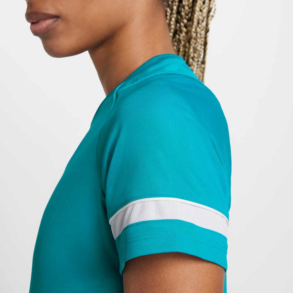 Camiseta-Nike-Dri-FIT-Academy-Feminina