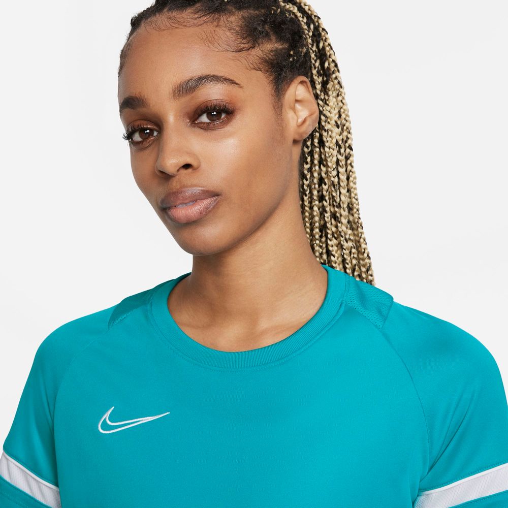 Camiseta-Nike-Dri-FIT-Academy-Feminina