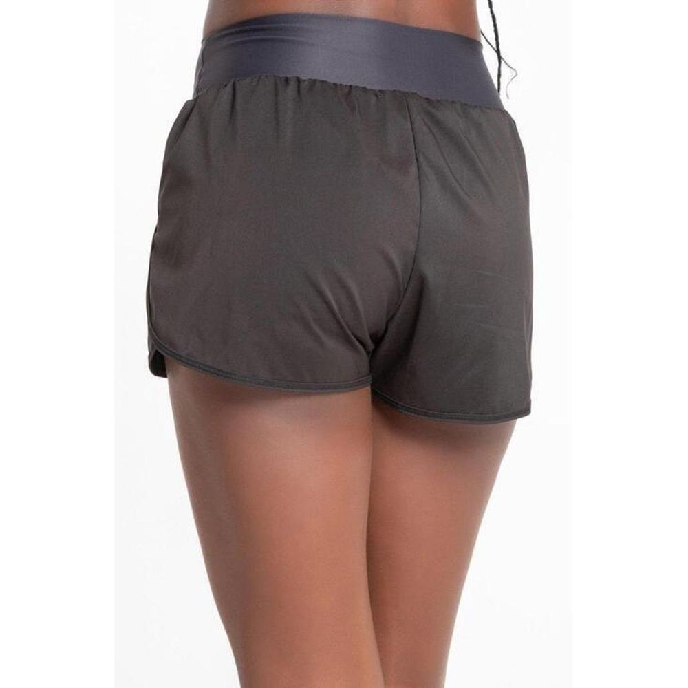 Shorts-LIVE--Run-Essential-Feminina