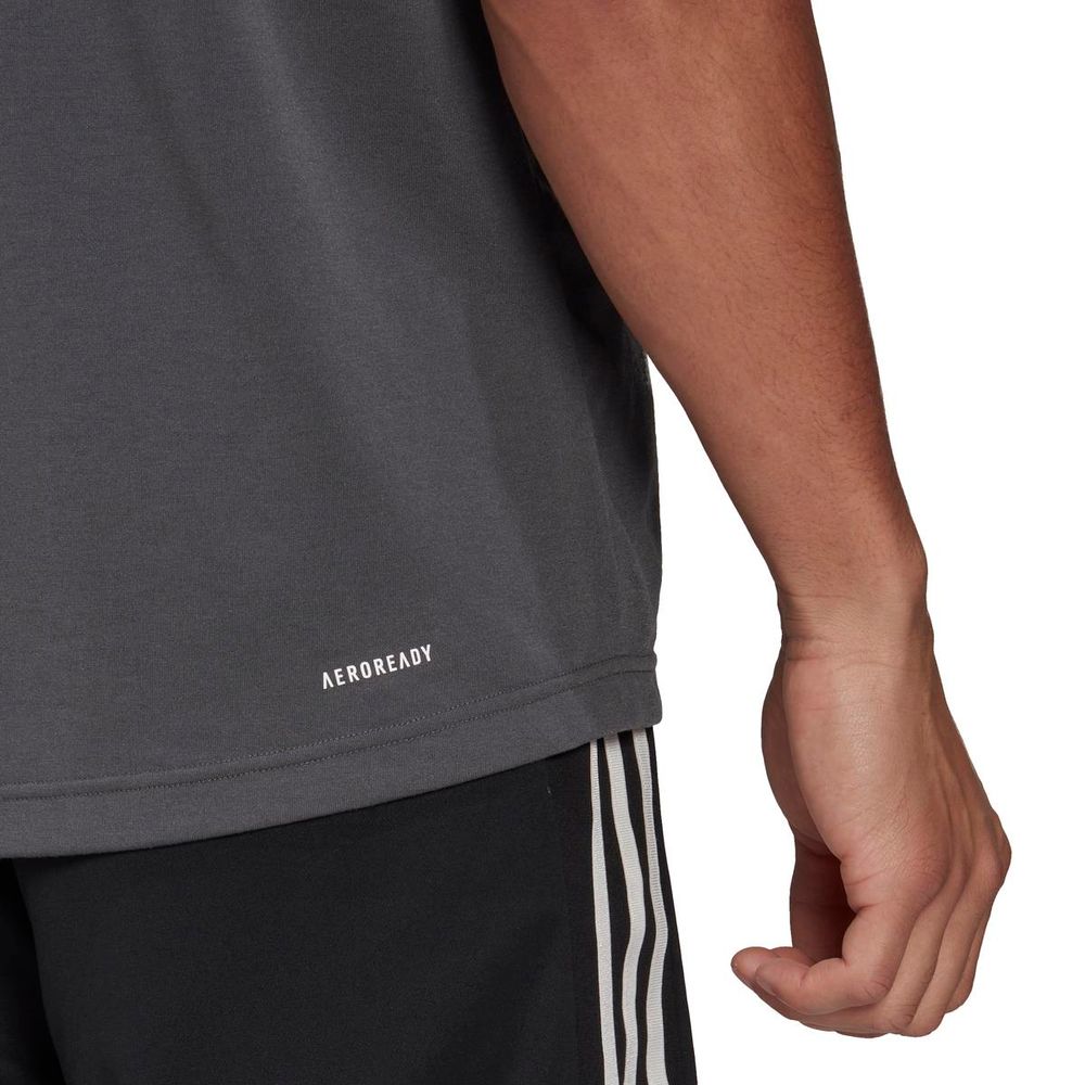 Blusa-Adidas-Logo-Polyester-Masculina-