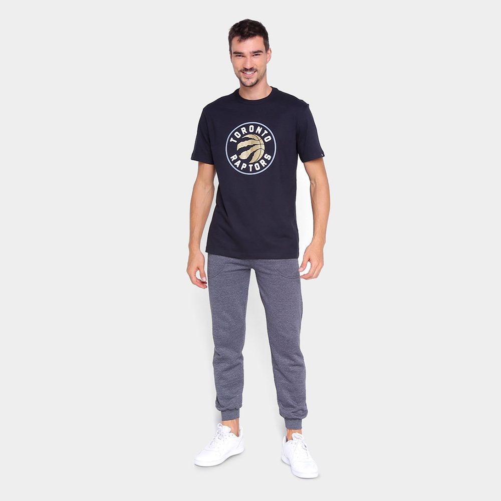 Camiseta-NBA-Toronto-Raptors-New-Era-Logo-Masculina Camiseta-NBA-Toronto-Raptors-New-Era-Logo-Masculina