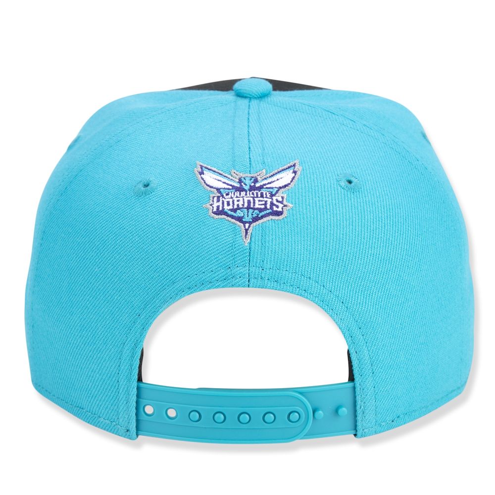 Bone-New-Era-Snapback-Charllote-Hornets