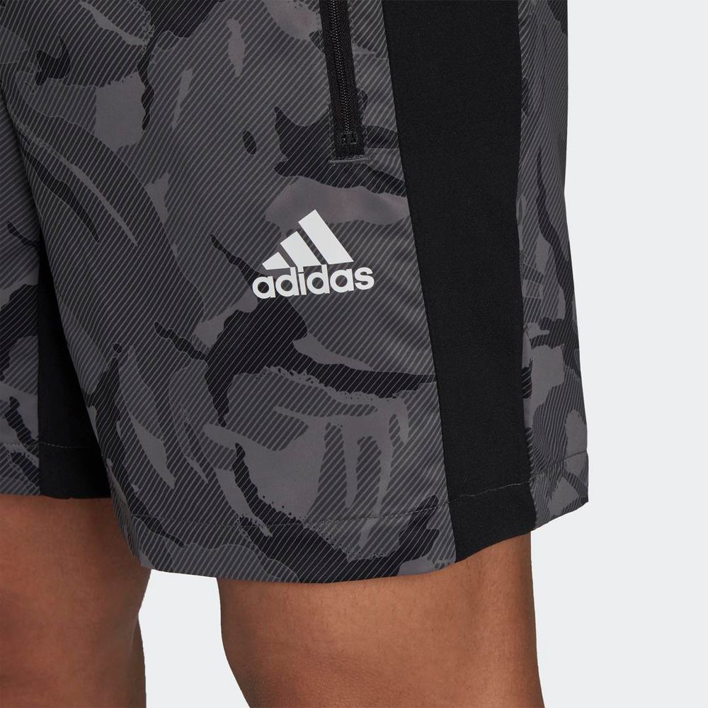 Short-Adidas-Camuflagem-Designed-to-Move-AEROREADY-Masculino