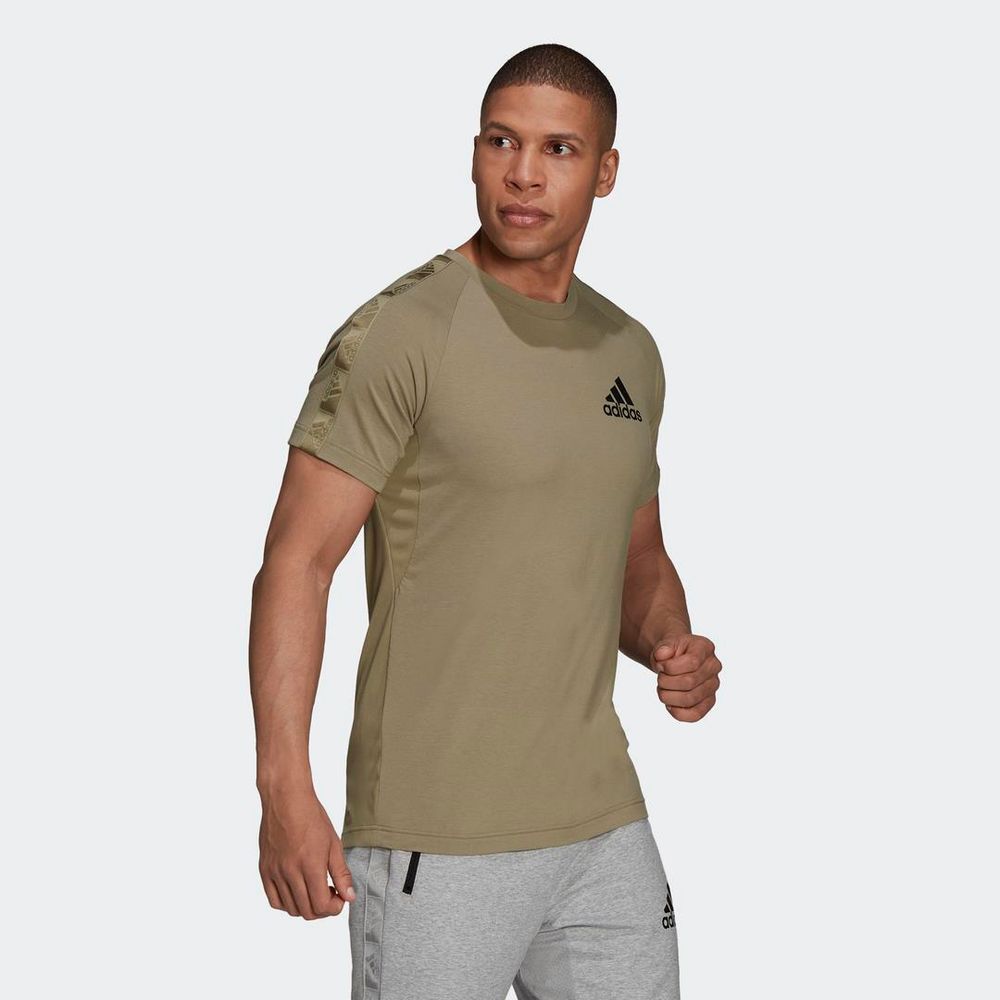 Camiseta-Adidas-Designed-to-Move-Sport-Motion-Logo-Masculina-