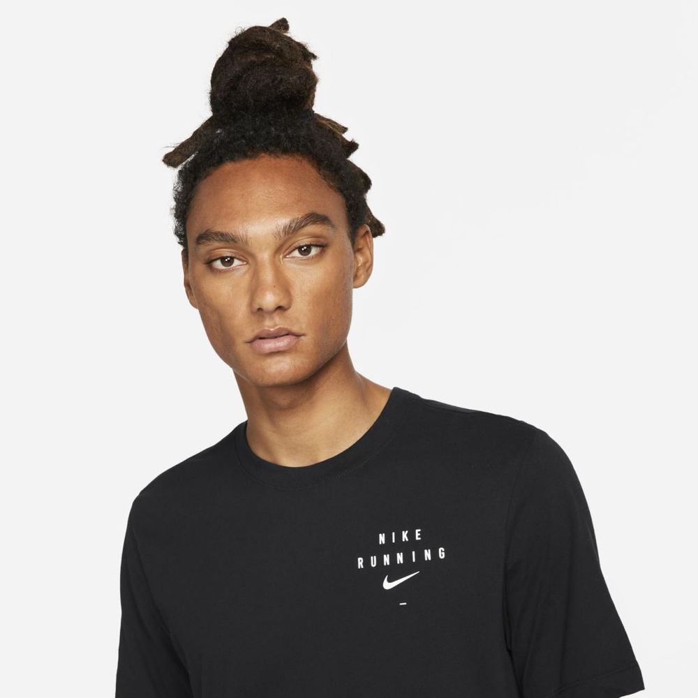 Camiseta-Nike-Dri-FIT-Run-Division-Masculina