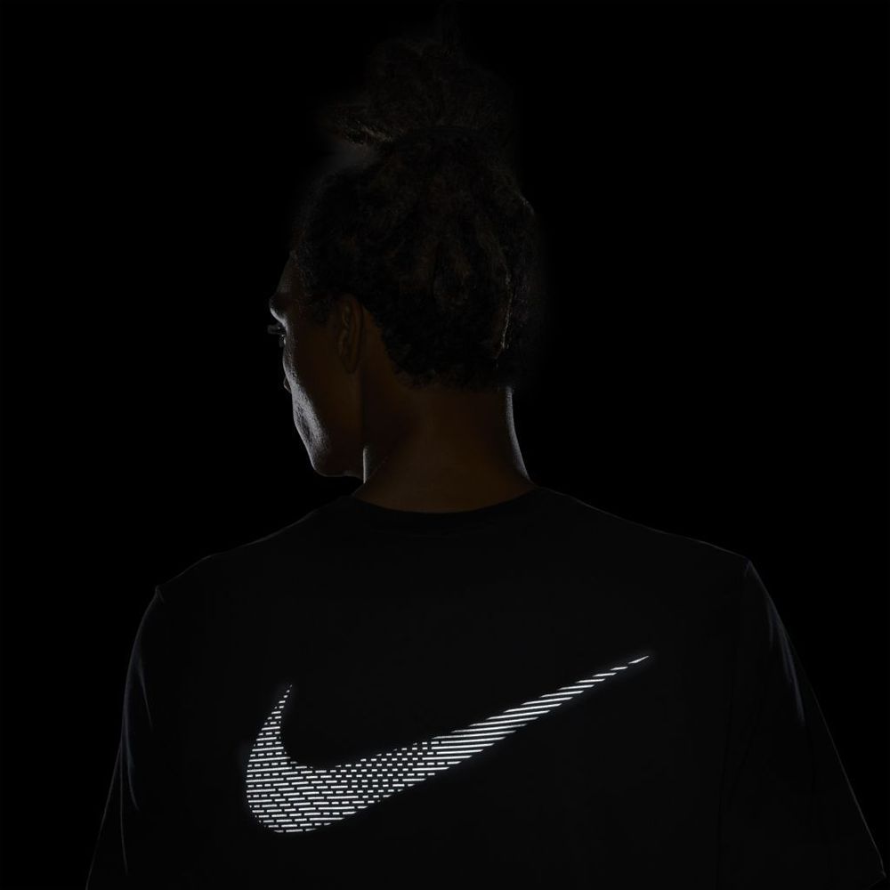 Camiseta-Nike-Dri-FIT-Run-Division-Masculina
