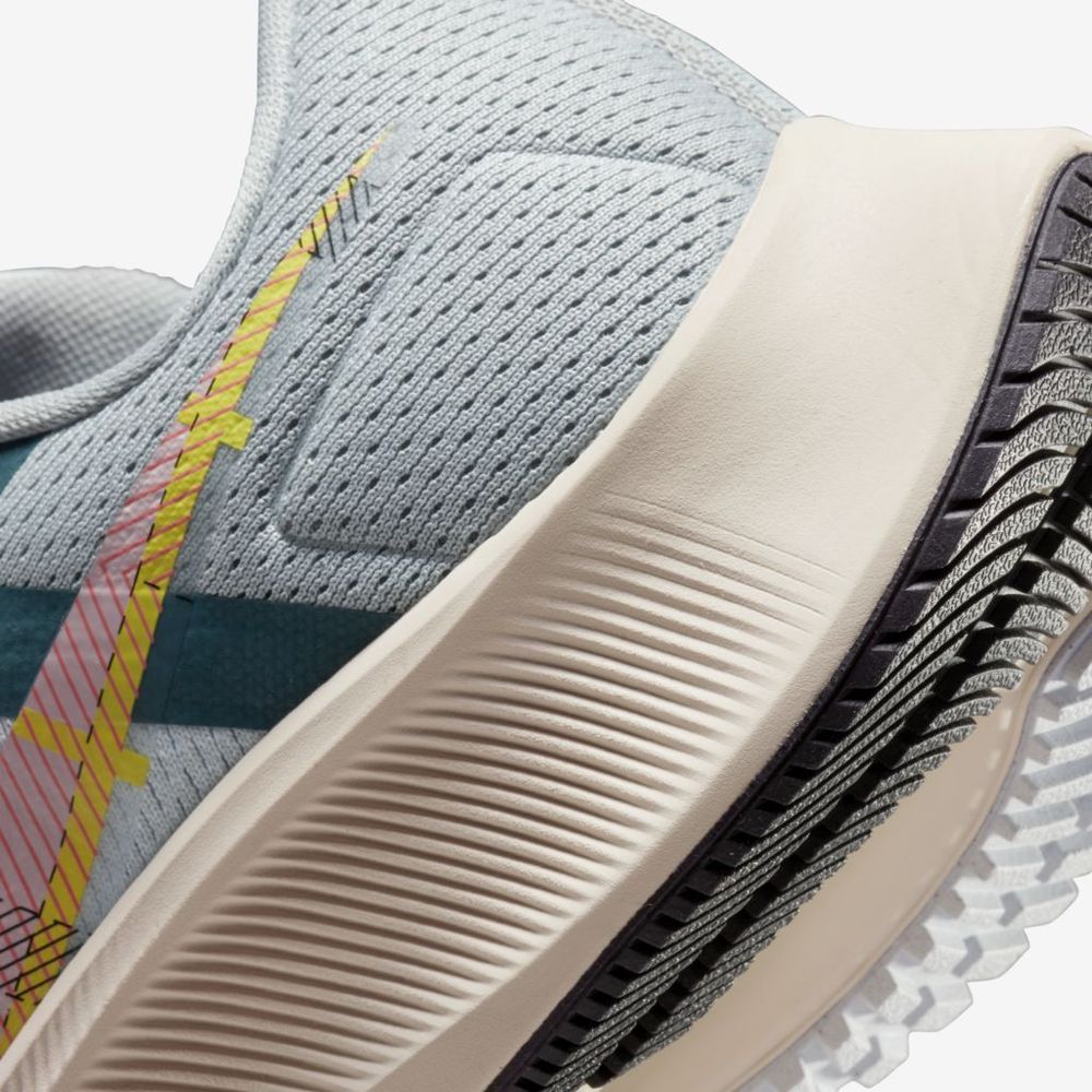 Tenis-Nike-Air-Zoom-Pegasus-38-Premium-Feminino