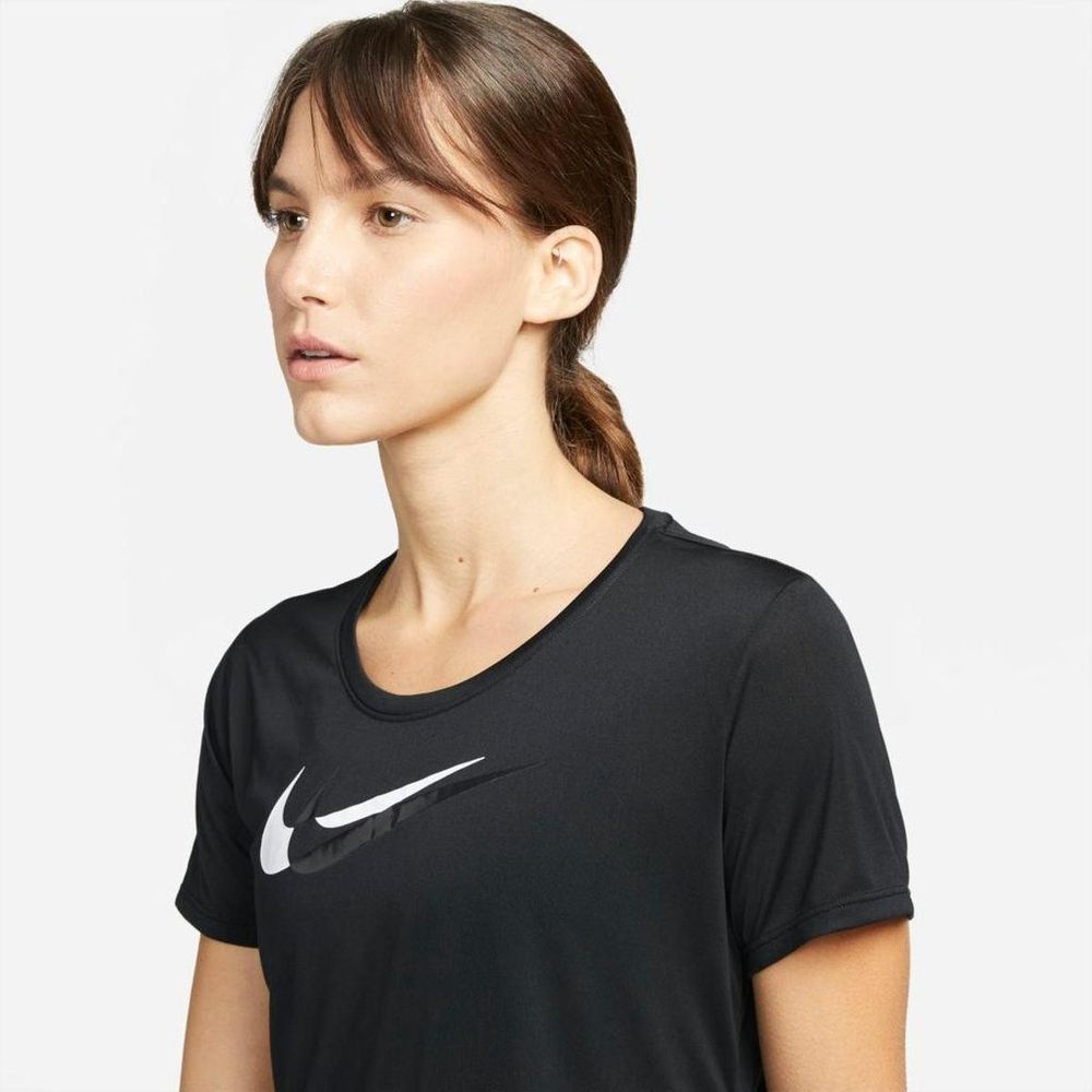Camiseta-Nike-Dri-FIT-Swoosh-Run-Feminina