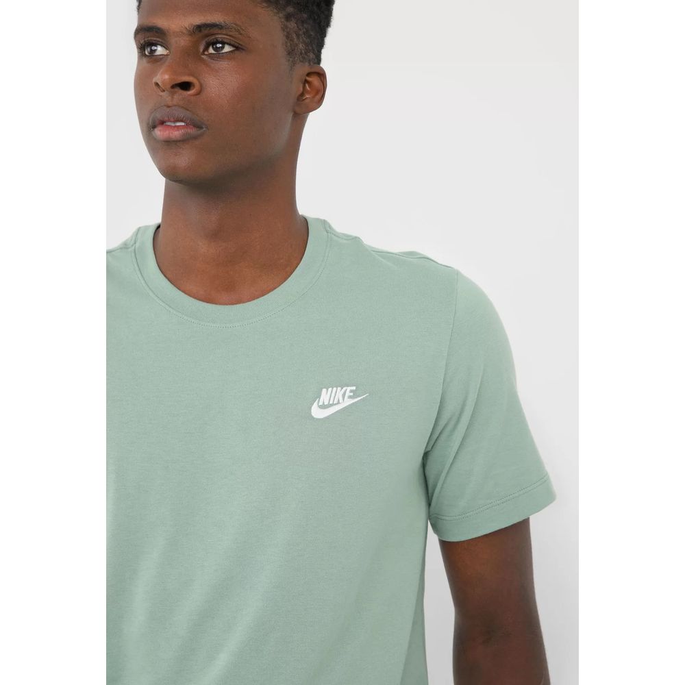 Camiseta-Nike-Sportswear-Club-Masculina