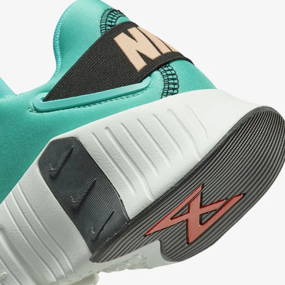 Tenis-Nike-Free-Metcon-4-Feminino