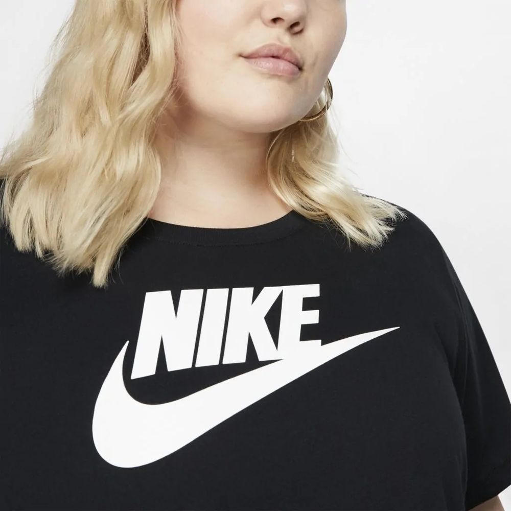 -Camiseta-Nike-Essential-Futura-Feminina---Plus-Size-