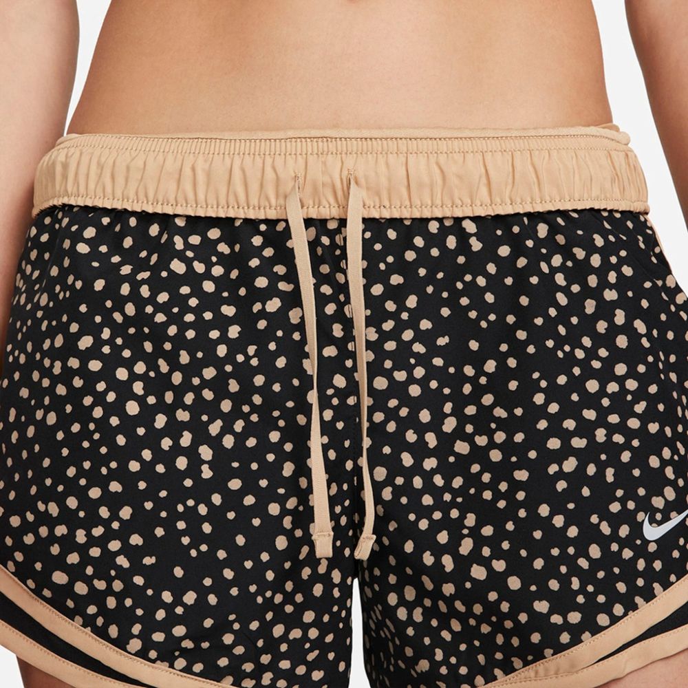 Short-Nike-Dri-FIT-Icon-Clash-Tempo-Feminino