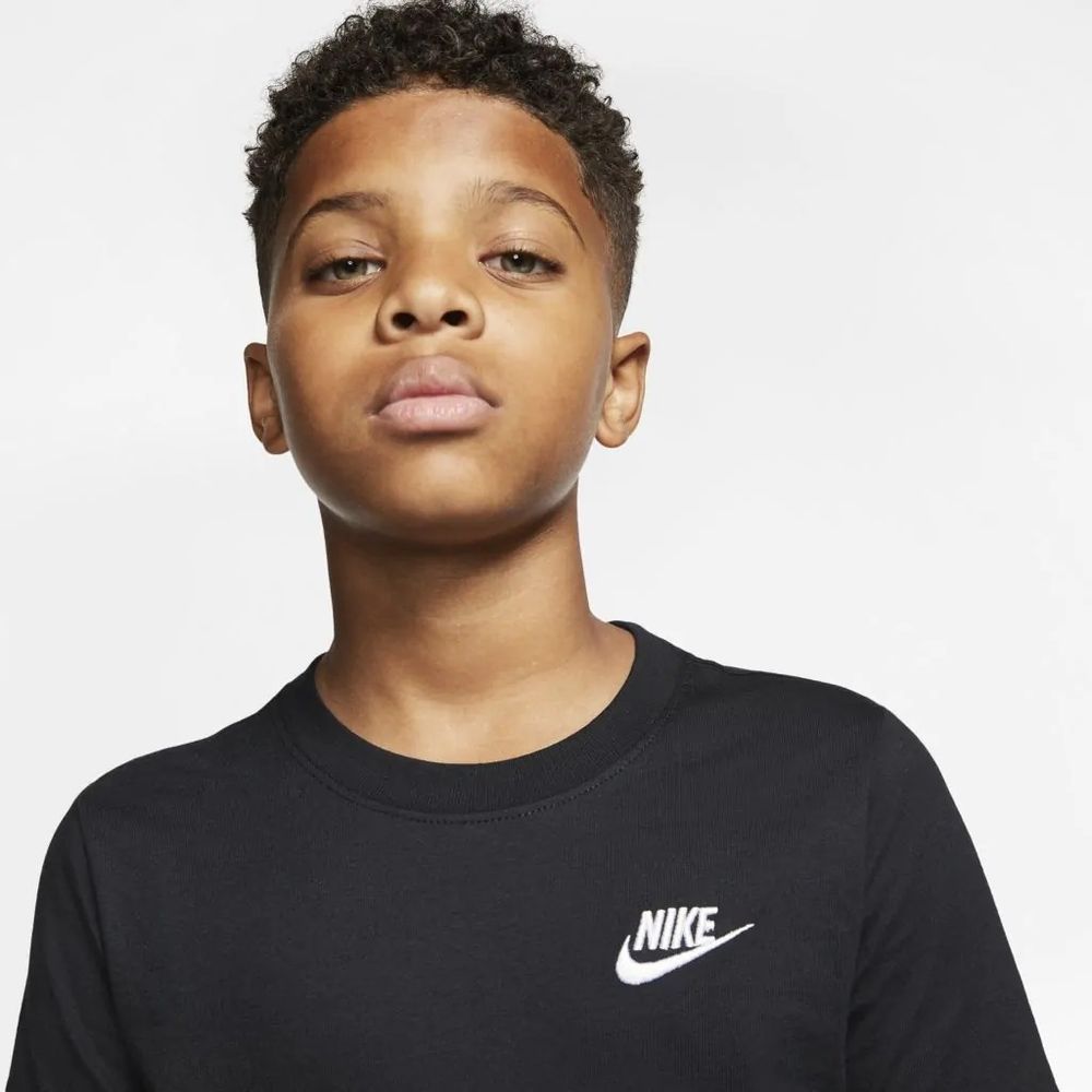 Camiseta Nike Sportswear Infantil