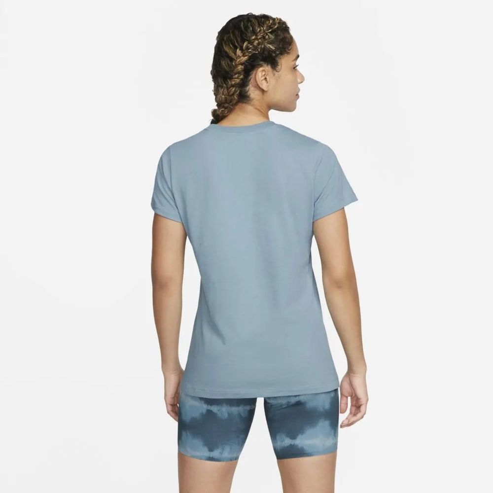 Camiseta-Nike-Dri-FIT-Feminina
