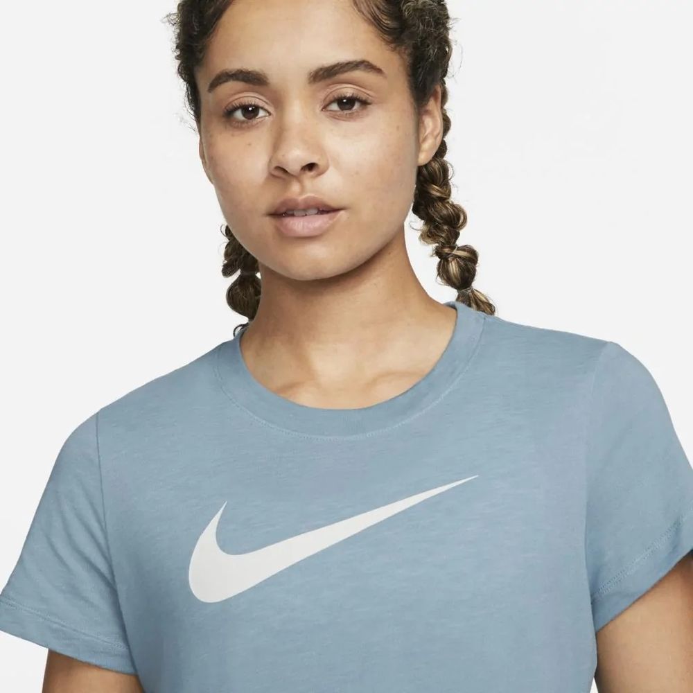Camiseta-Nike-Dri-FIT-Feminina