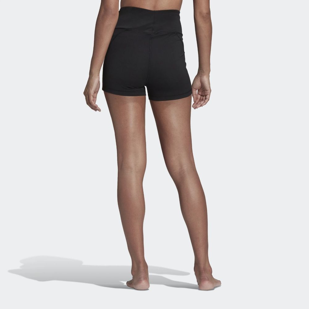 Short-Adidas-Yoga-Feminino