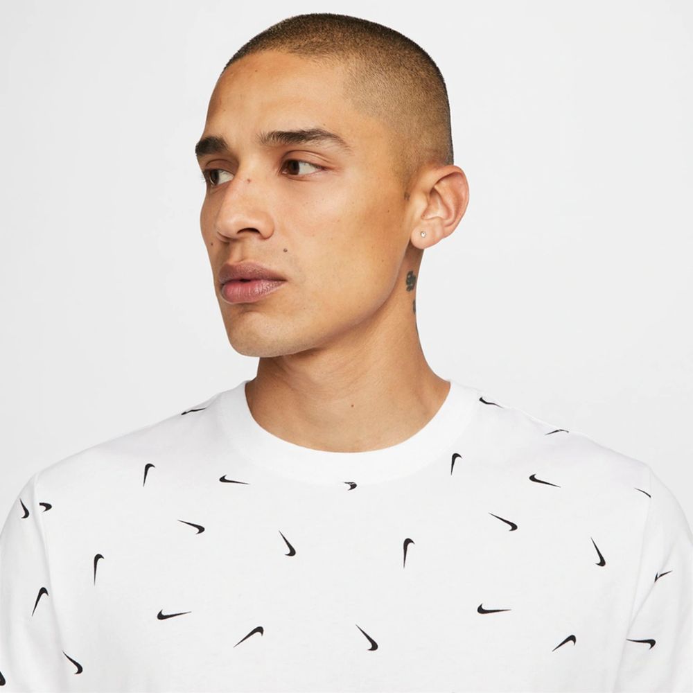 Camiseta-Nike-Sportswear-Masculina