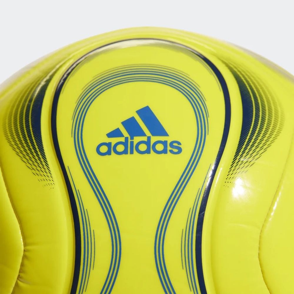 Bola-Adidas-Brasil-Clube-