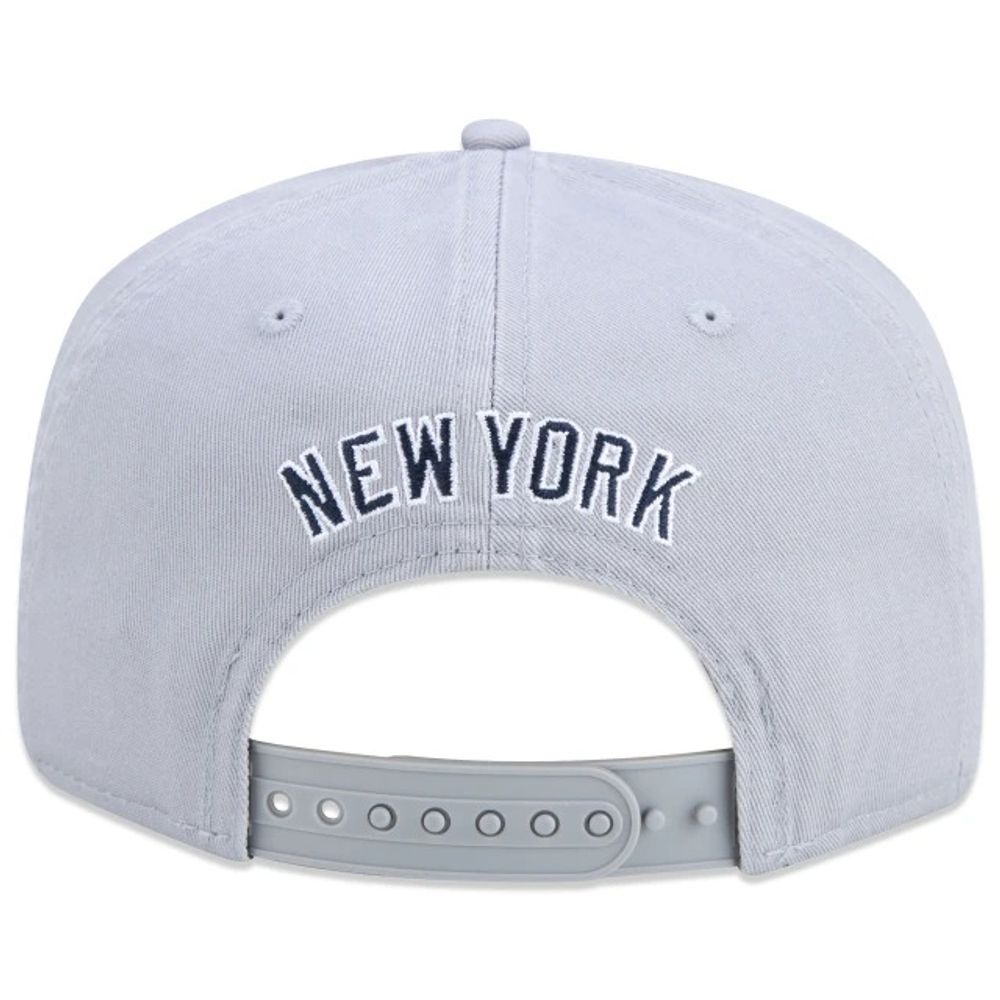 Bone-New-Era-9FORTY-A-Frame-Snapback-MLB-New-York-Yankees-Core