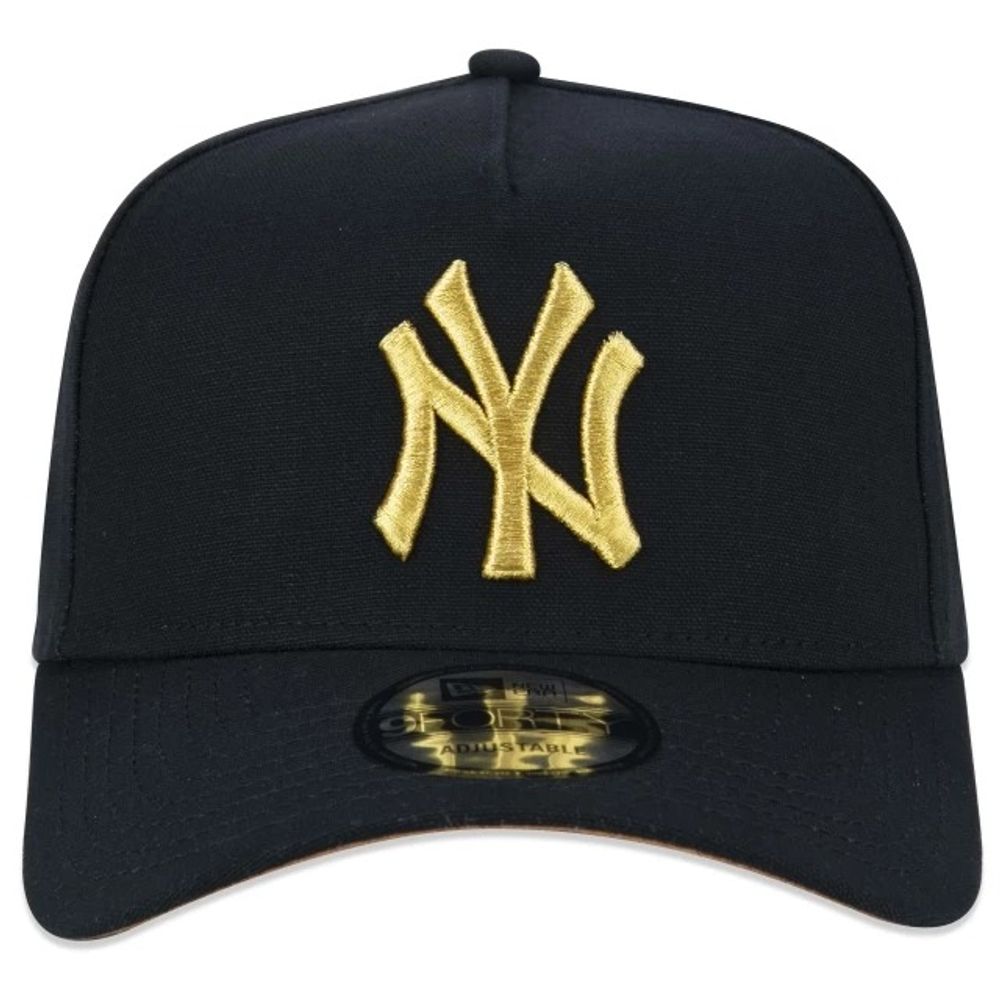 Bone-9FORTY-A-Frame-Snapback-MLB-New-York-Yankees-Aba-Curva