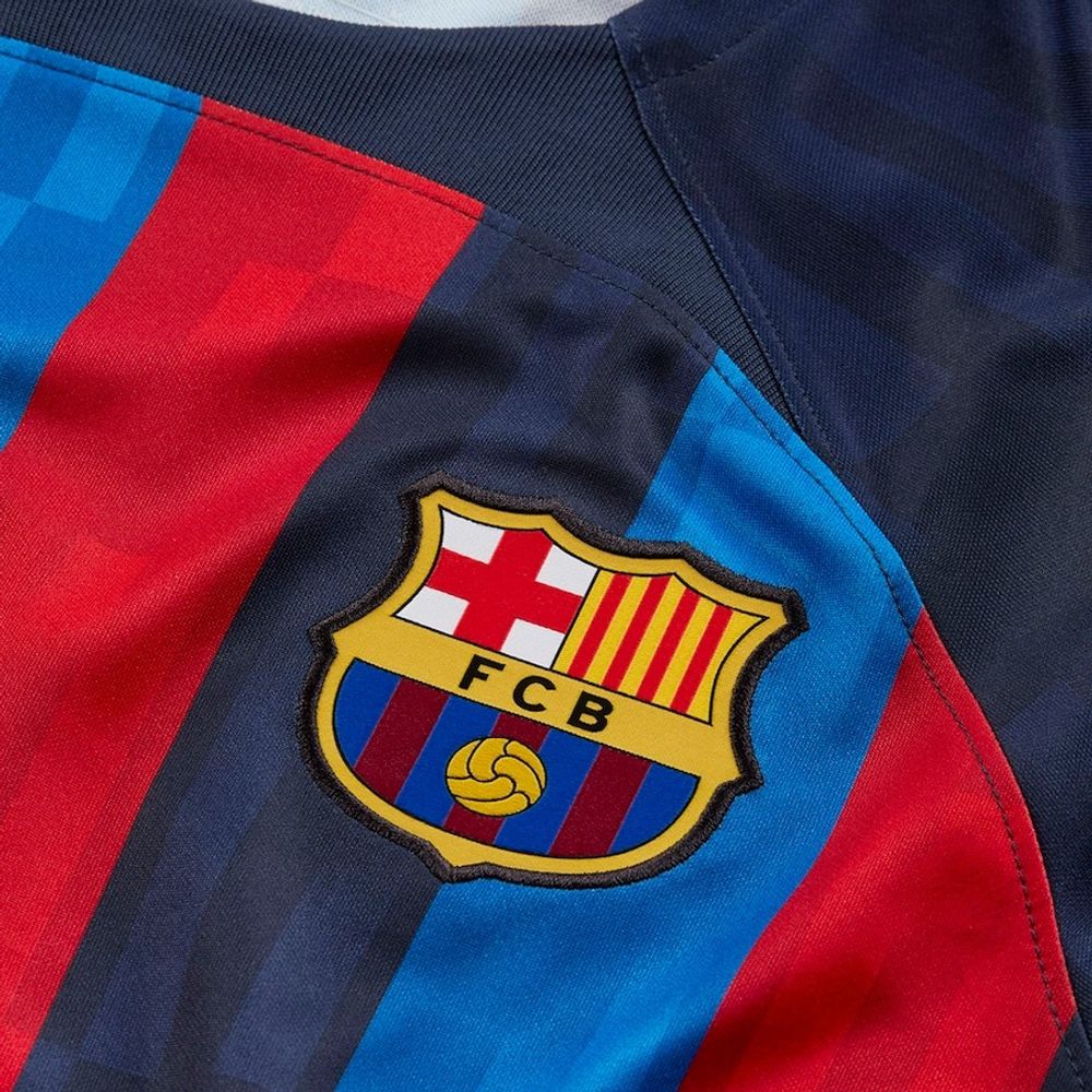 Camisa-Nike-Barcelona-I-2022.23-Torcedor-Masculina