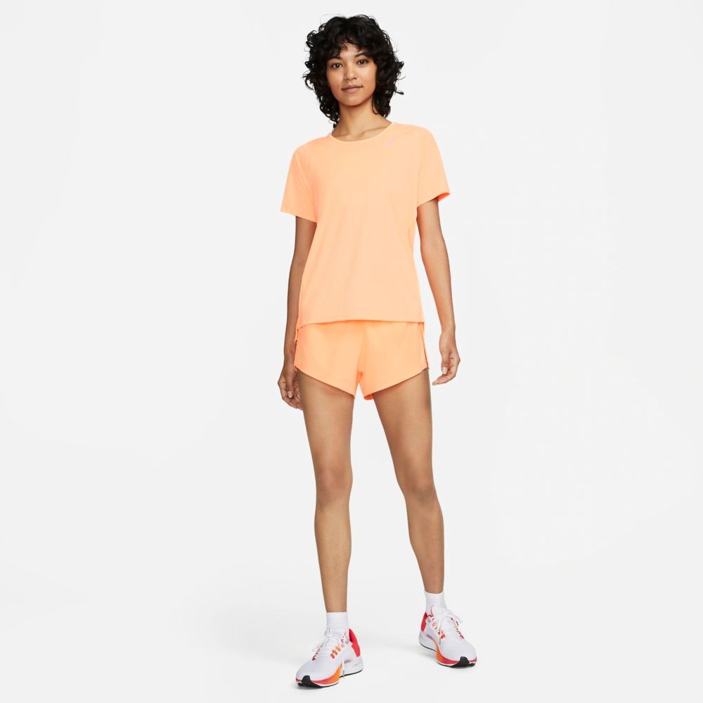 Camiseta-Nike-Dri-FIT-Race-Feminina