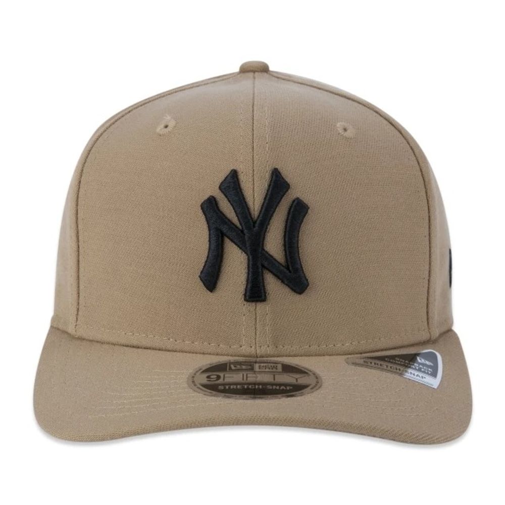 Bone-New-Era-9FIFTY-Stretch-Snap-Snapback-MLB-New-York-Yankees