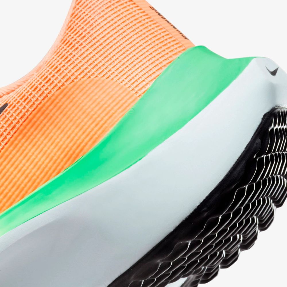 Tenis-Nike-Zoom-Fly-5