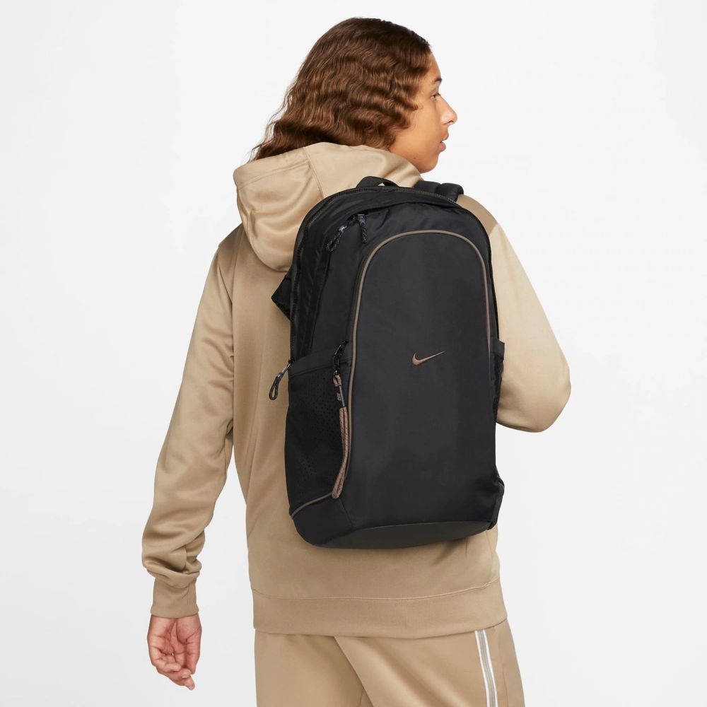 Mochila-Nike-Sportswear-Essentials-Unissex
