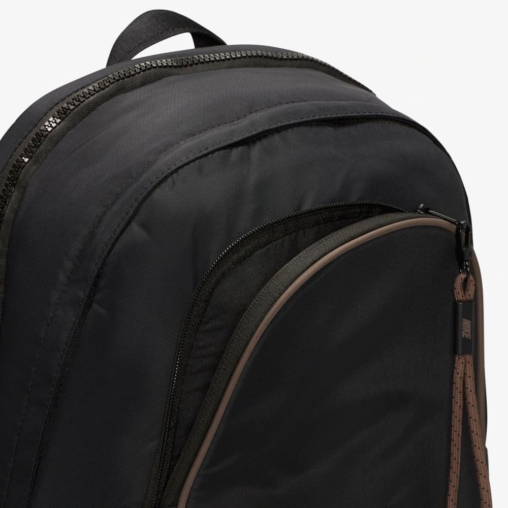 Mochila-Nike-Sportswear-Essentials-Unissex