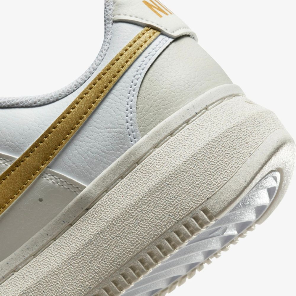 Tênis Nike Court Vision Alta Feminino