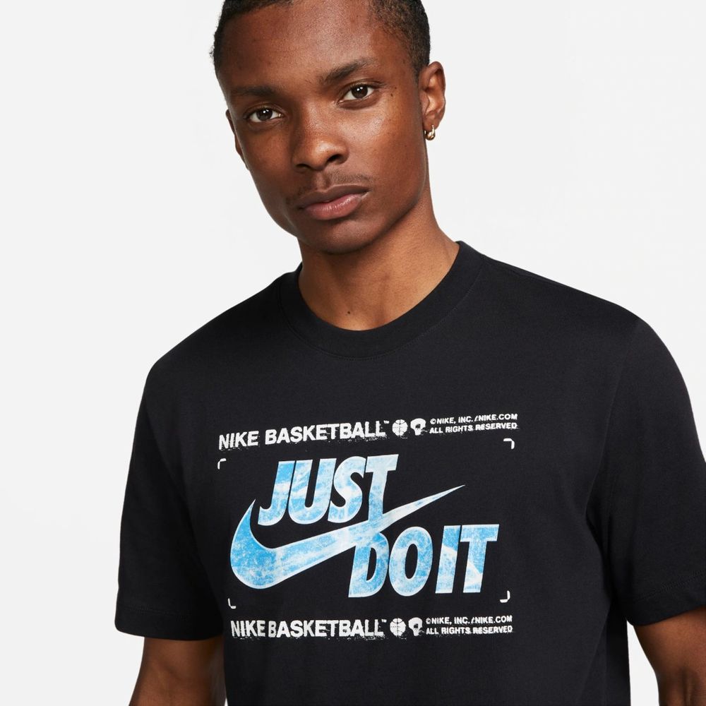 Camiseta Regata Nike Sportswear Icon Clash - Masculina