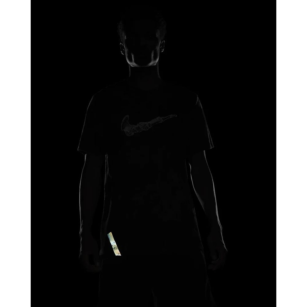 Camiseta-Nike-Df-Tee-arun-Div-Masculino-