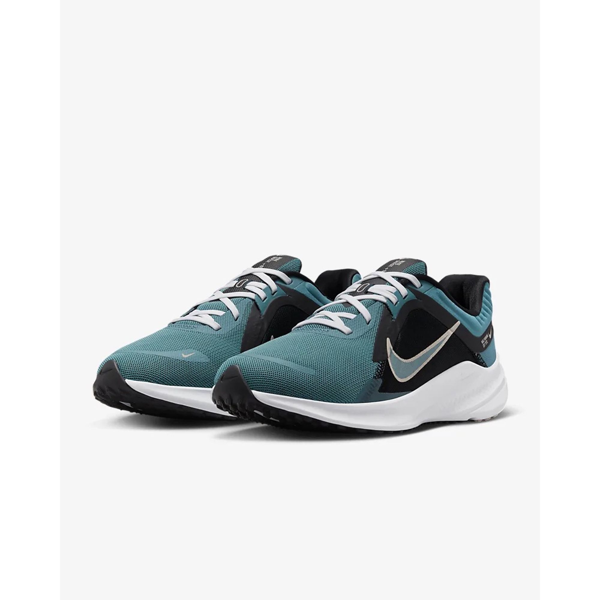 Nike quest se store trail