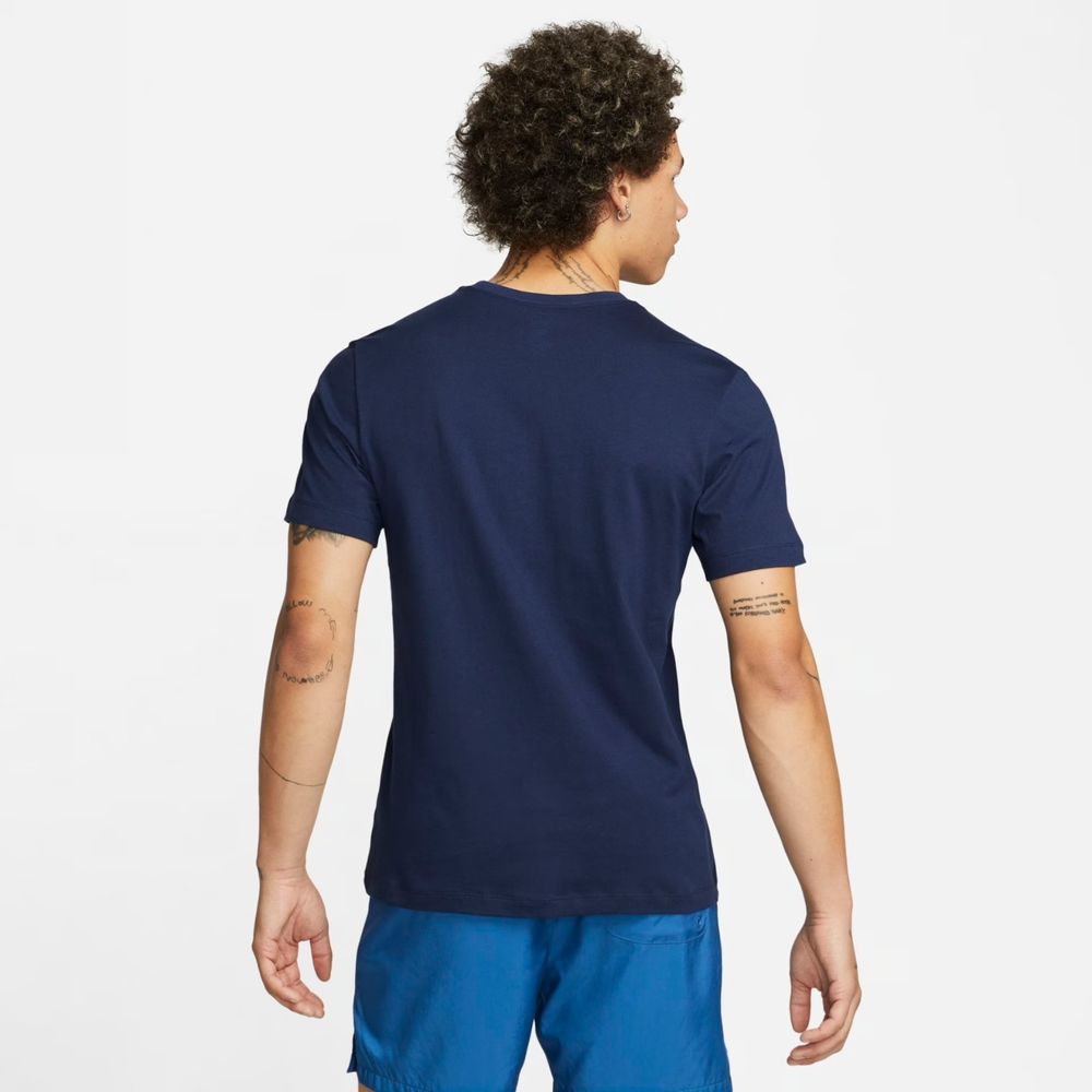 Camiseta-Nike-Sportswear-Masculina