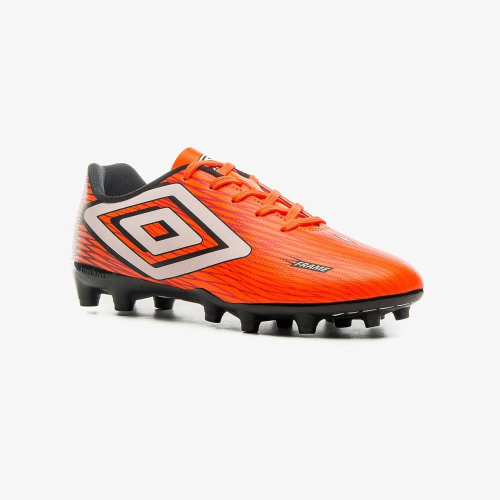 Chuteira-Umbro-Frame-Campo
