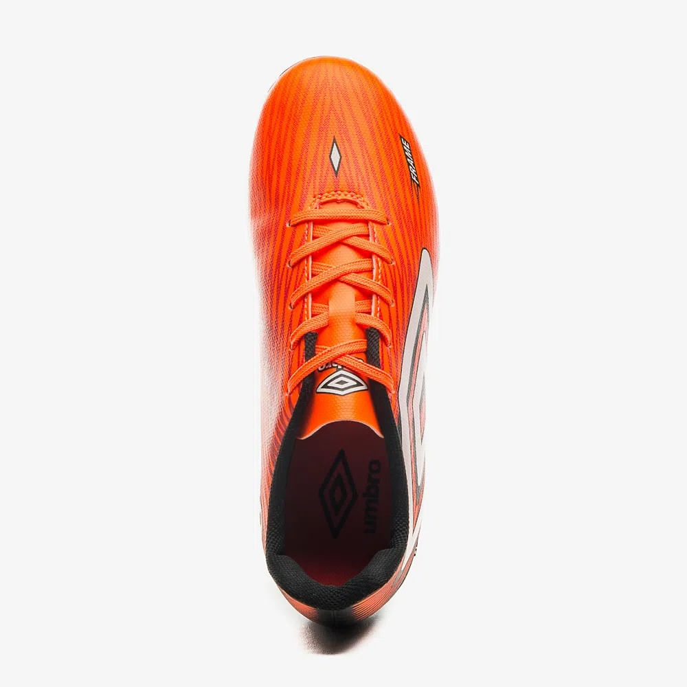 Chuteira-Umbro-Frame-Campo