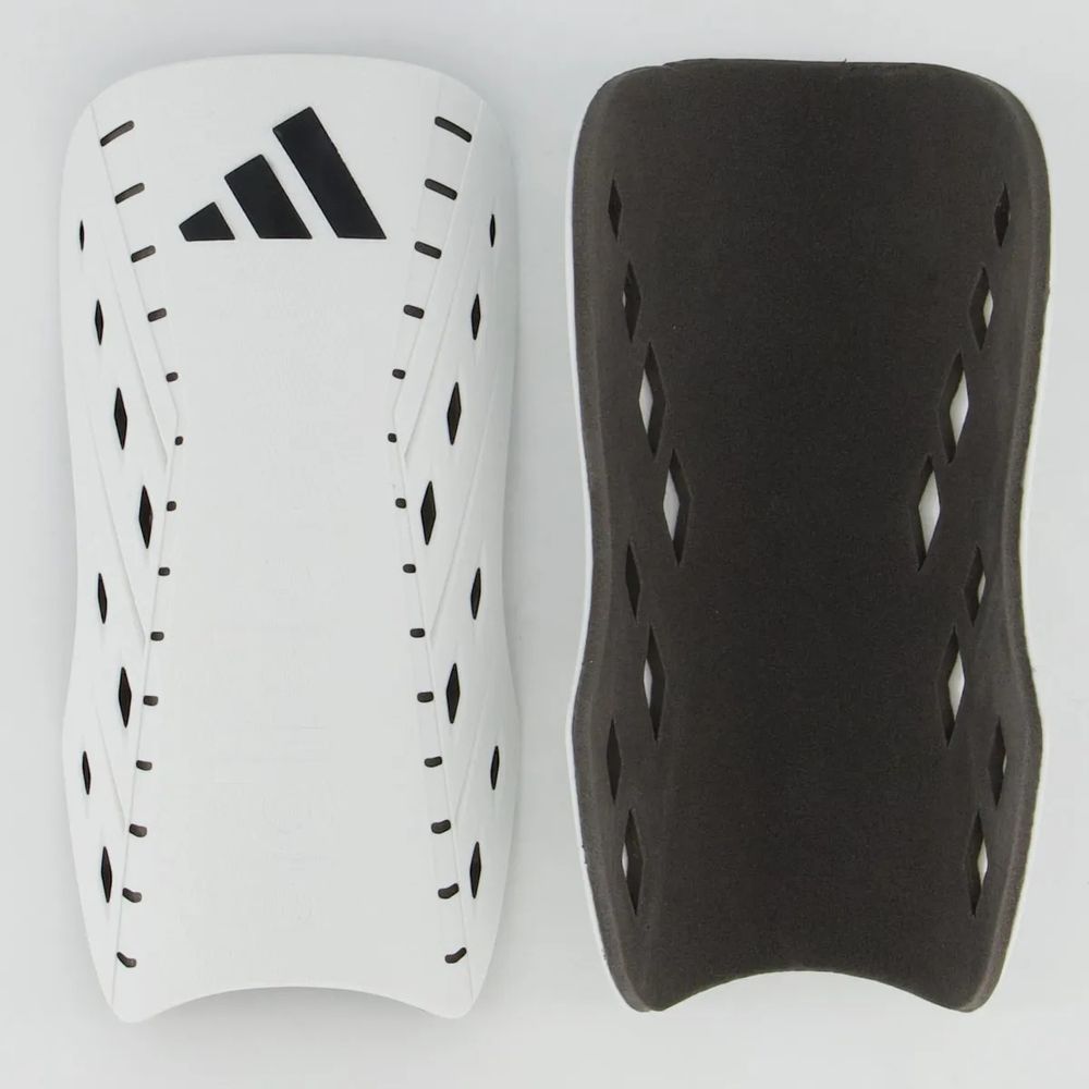 Caneleira-Adidas-Tiro-Club-Unissex Caneleira-Adidas-Tiro-Club-Unissex