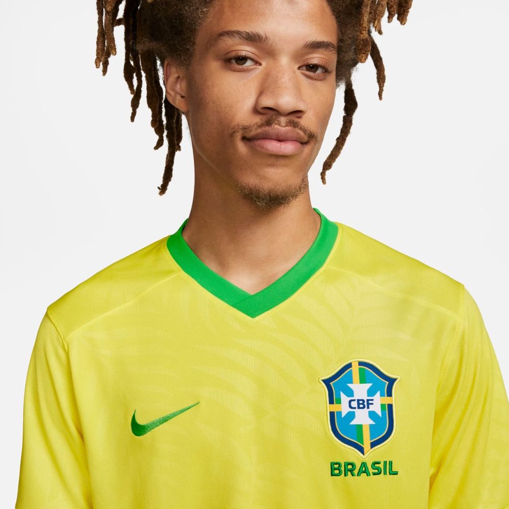 Camisa-Nike-Brasil-I-2023-25-Torcedor-Pro-Masculina