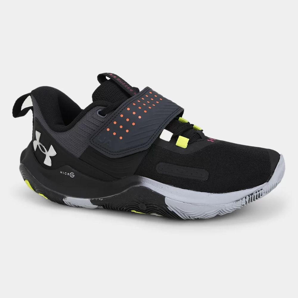 Tenis-Under-Armour-Buzzer
