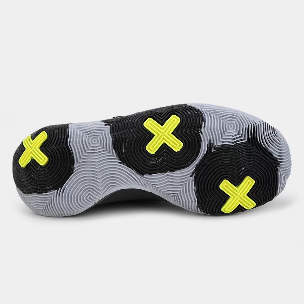 Tenis-Under-Armour-Buzzer
