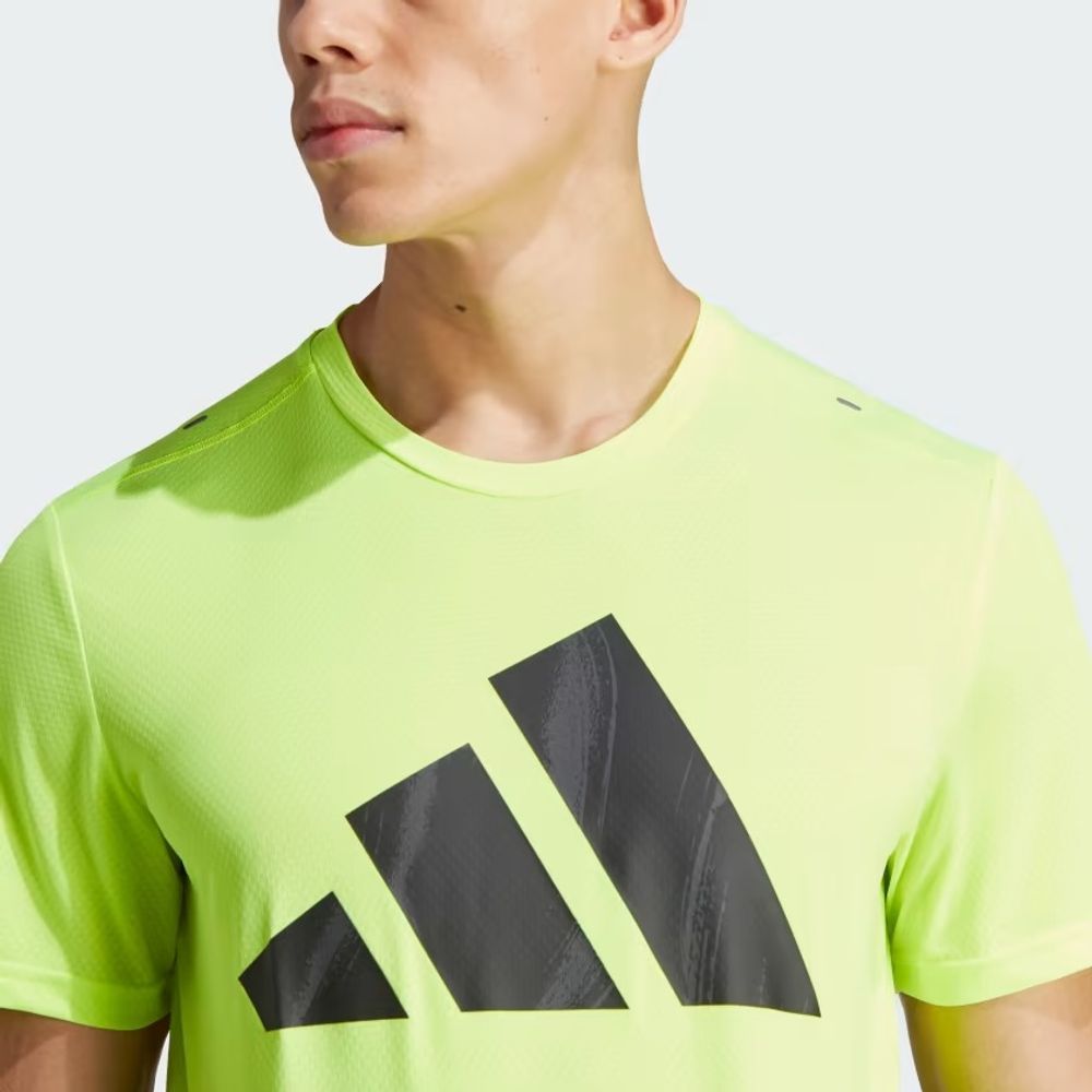 Camiseta-Adidas-Brand-Love-