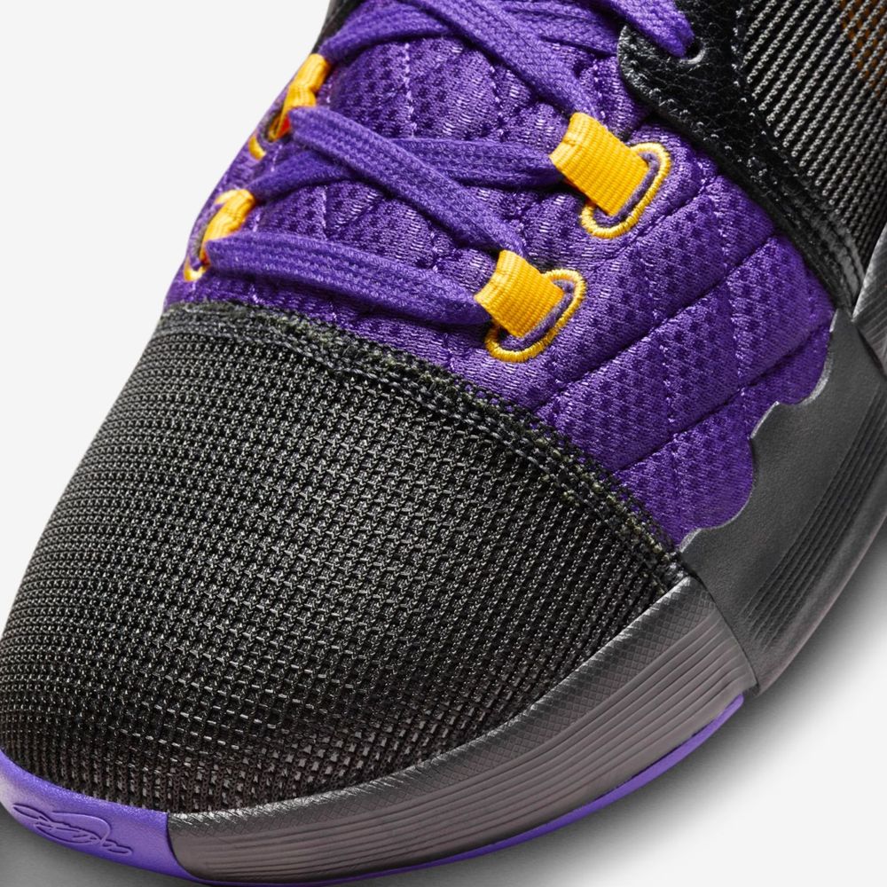 Tenis-Nike-LeBron-Witness-8-Masculino