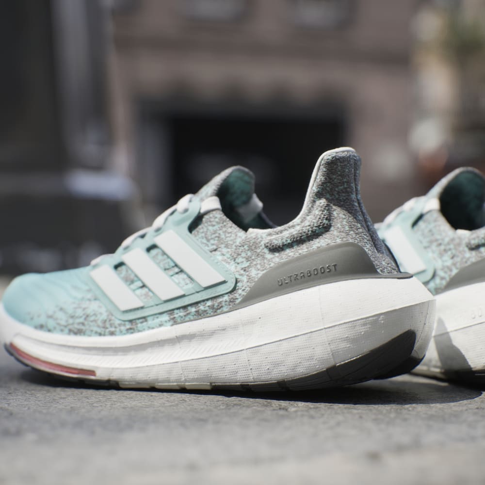 Tenis-Adidas-Ultraboost-Light-Feminino