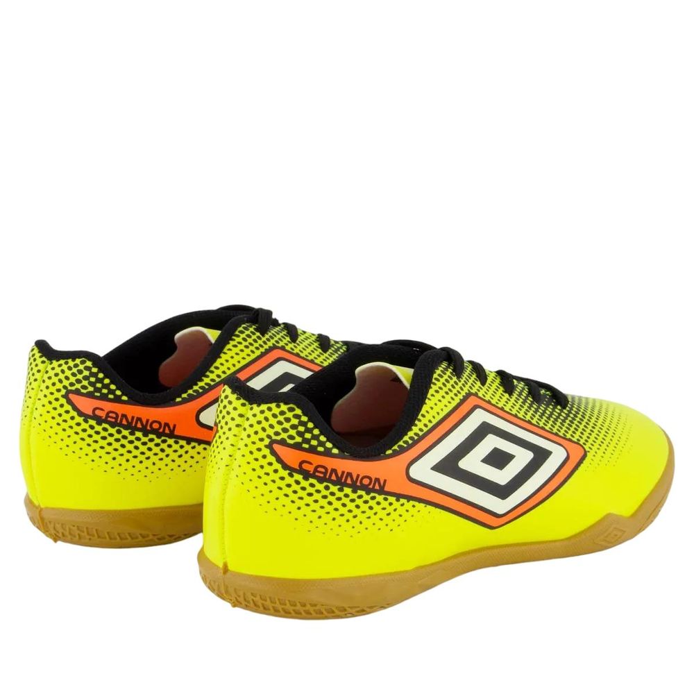 Chueteira-Futsa-Umbro-Cannon