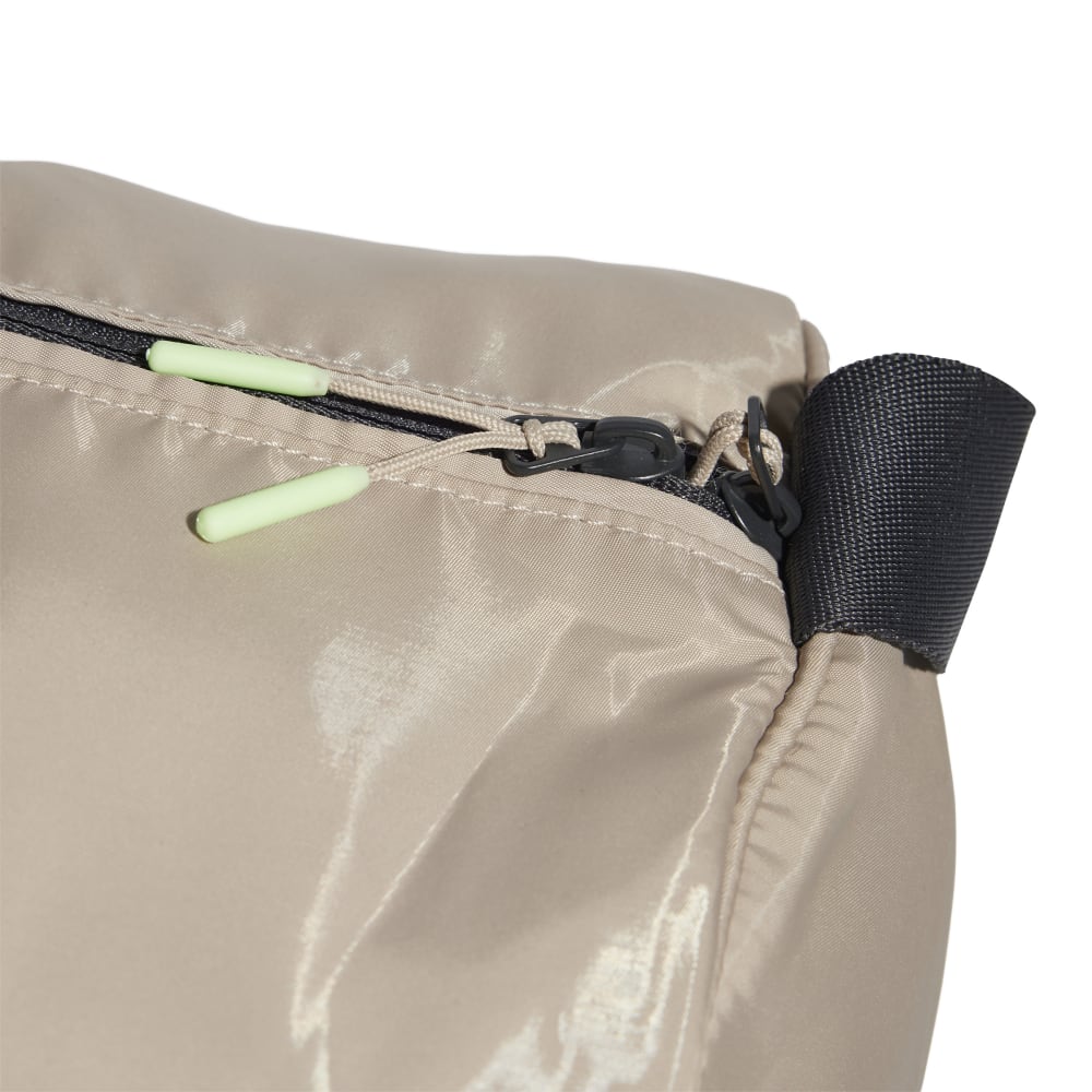Mala-Adidas-Yoga-Duffel