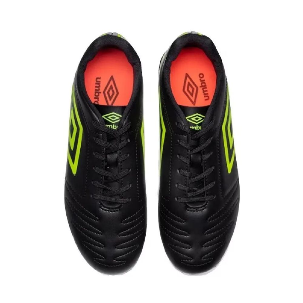 Chuteira-Umbro-Campo-Class