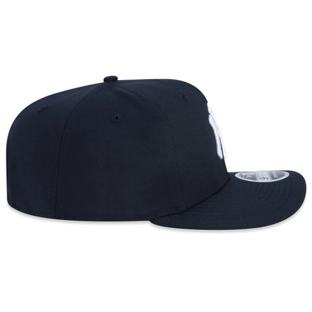 Bone-New-Era-9FIFTY-Strech-Snap-MLB-New-York-Yankees